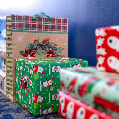 Youth Villages’ Holiday Heroes receives $5,000 grant   from East Tennessee Foundation’s Kress Angel Tree Fund