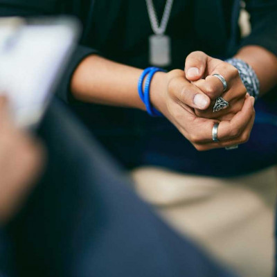 Lack of adequate mental health care places heavy burden on young people