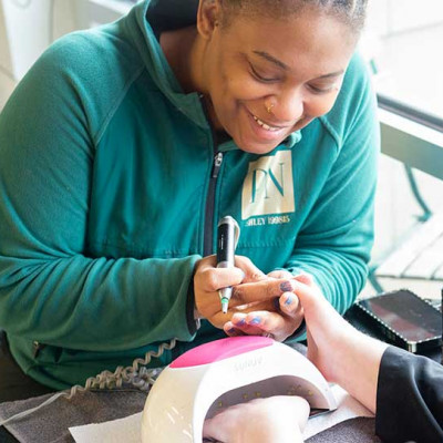 Janie’s House youth receive a spa day from ‘She’s a Victor’ at Texture Studios