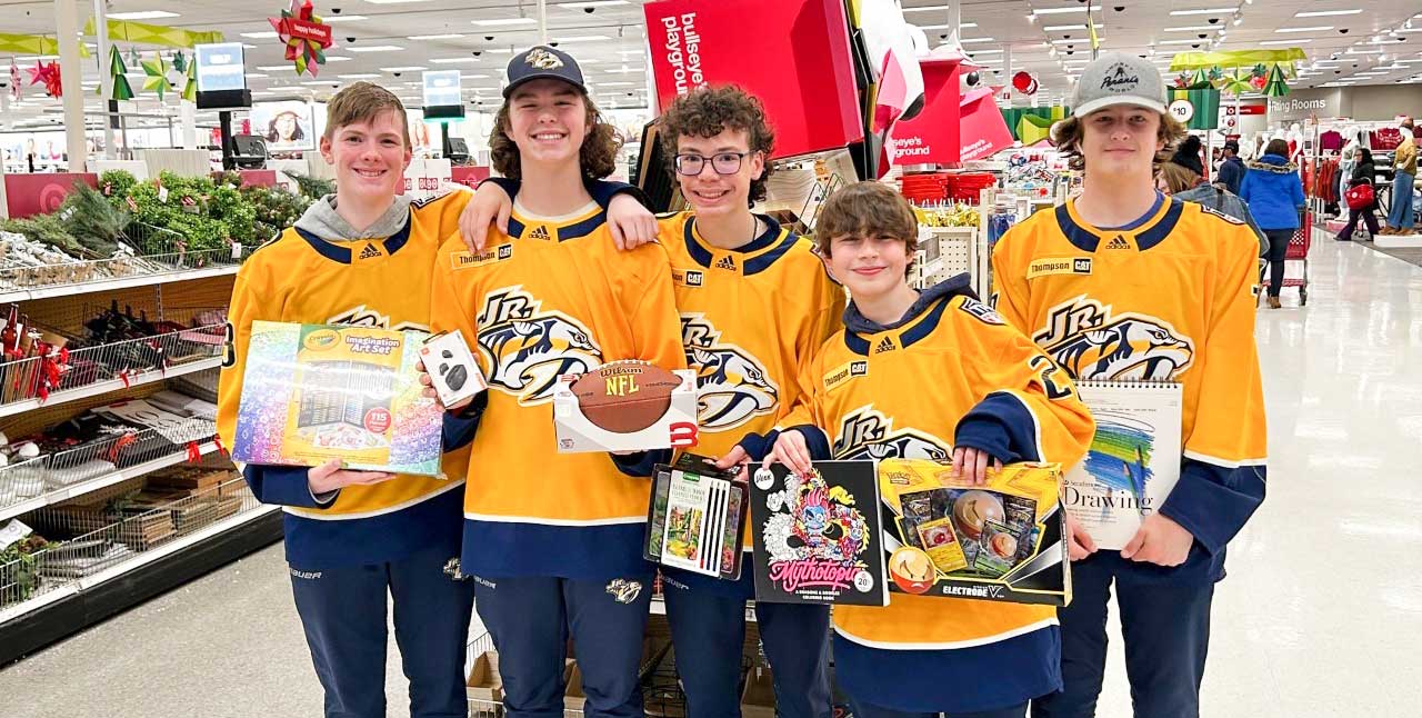 Jr._Preds-shopping-2 Jr. Preds Holiday Heroes shopping