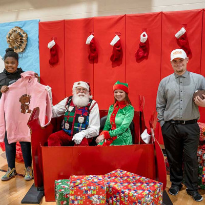 Holiday Heroes provides gifts, gives hope for West Tennessee children, families